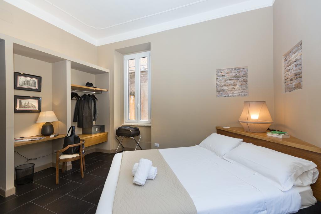 App Condotti Luxury Apartment In Рим Экстерьер фото